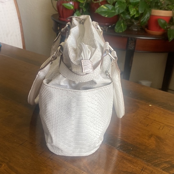 Sagharbor Bag - Picture 11 of 15